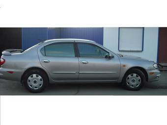 2001 Nissan Cefiro Photos