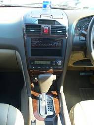 2001 Nissan Cefiro Pics