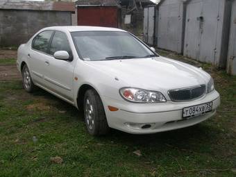 2001 Nissan Cefiro Photos