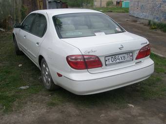 2001 Nissan Cefiro Pictures