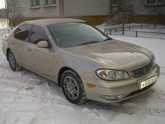 2001 Nissan Cefiro Pictures