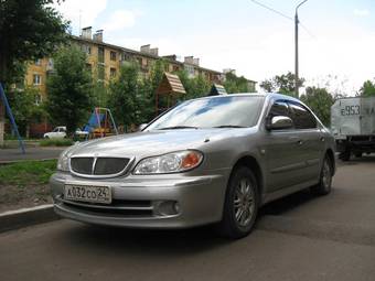 2001 Nissan Cefiro Photos