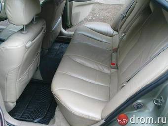 2001 Nissan Cefiro Pictures