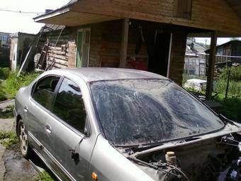 2001 Nissan Cefiro Photos