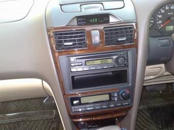2001 Nissan Cefiro Photos