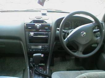 2001 Nissan Cefiro Pics