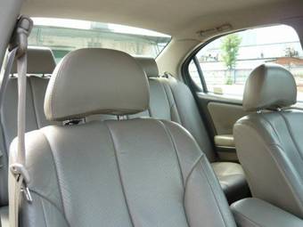 2001 Nissan Cefiro Pictures