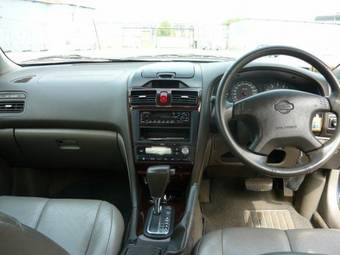 2001 Nissan Cefiro Photos