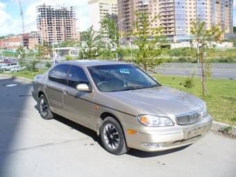 2001 Nissan Cefiro Photos