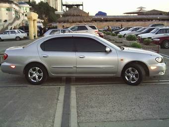 2001 Nissan Cefiro Photos