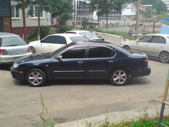 2001 Nissan Cefiro Pictures