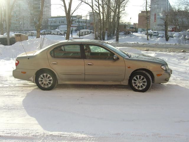 2002 Nissan Cefiro