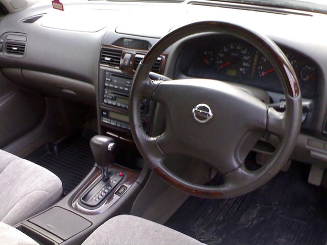 2002 Nissan Cefiro