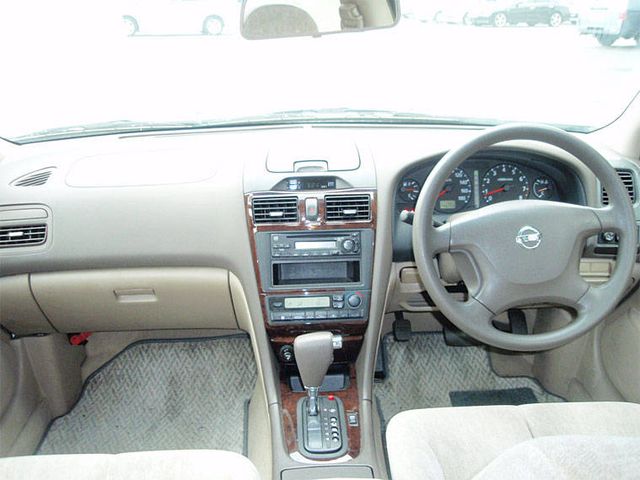 2002 Nissan Cefiro