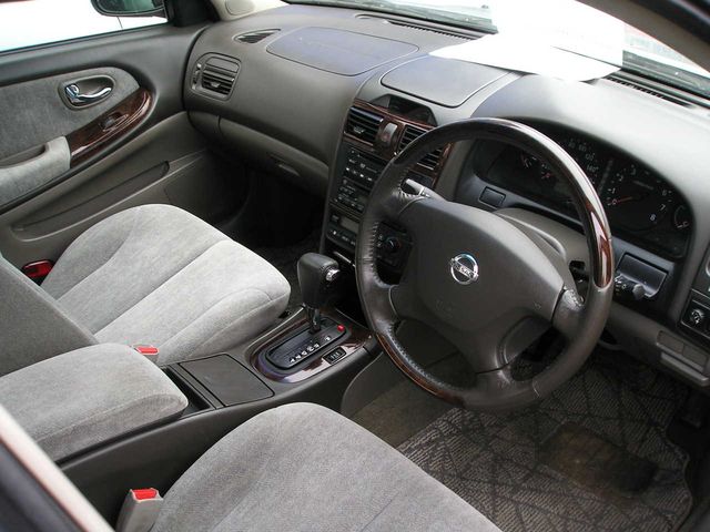 2002 Nissan Cefiro