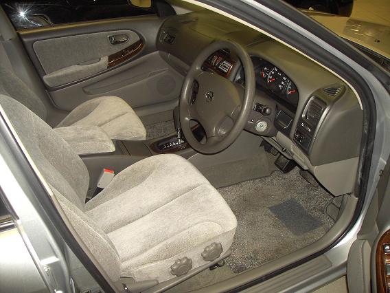2002 Nissan Cefiro Photos