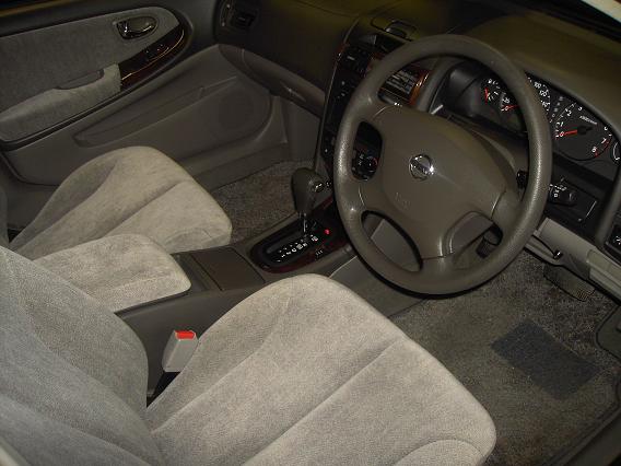 2002 Nissan Cefiro Images