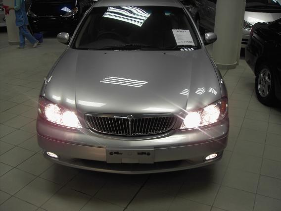 2002 Nissan Cefiro Pics