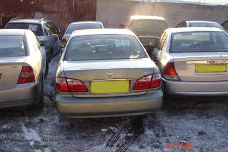 2002 Nissan Cefiro Pictures