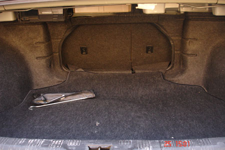 2002 Nissan Cefiro Photos