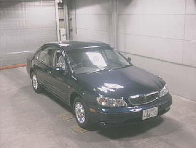 2002 Nissan Cefiro Pictures