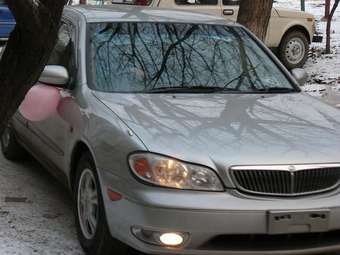 2002 Nissan Cefiro Pictures