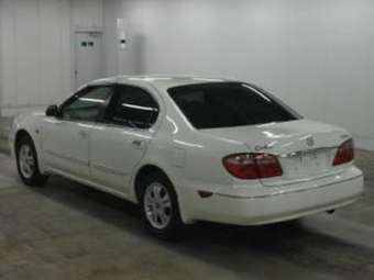 2002 Nissan Cefiro Images