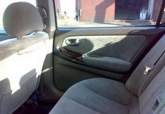 2002 Nissan Cefiro Pictures
