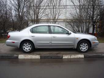 2002 Nissan Cefiro Photos