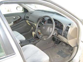 2002 Nissan Cefiro Pics