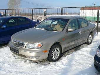 2002 Nissan Cefiro Pictures