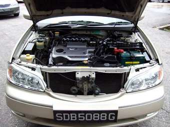 2002 Nissan Cefiro Pictures