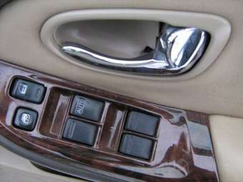 2002 Nissan Cefiro Photos