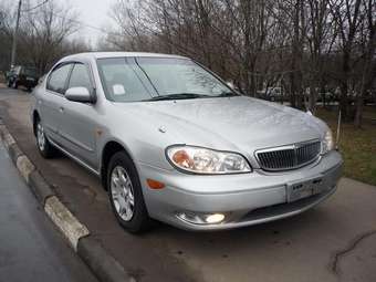 2002 Nissan Cefiro Images
