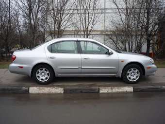 2002 Nissan Cefiro Pictures