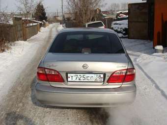 2002 Nissan Cefiro Pictures