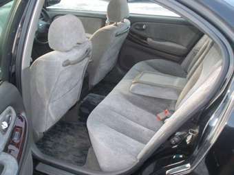 2002 Nissan Cefiro Pictures