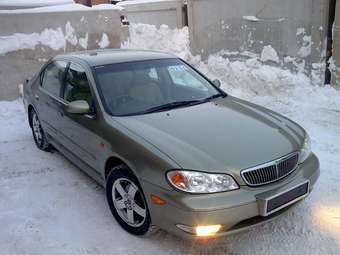 2002 Nissan Cefiro Photos