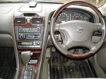 2002 Nissan Cefiro Pictures