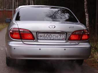 2002 Nissan Cefiro Photos