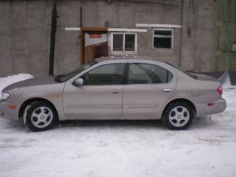 2002 Nissan Cefiro Pictures