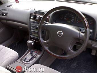 2002 Nissan Cefiro Pictures