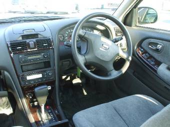 2002 Nissan Cefiro Pictures