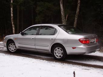 2002 Nissan Cefiro Pictures