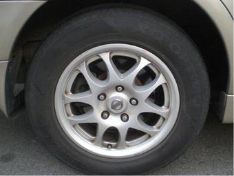 2002 Nissan Cefiro Photos