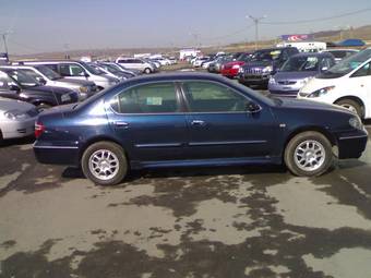 2002 Nissan Cefiro Photos