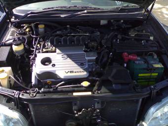 2002 Nissan Cefiro Images