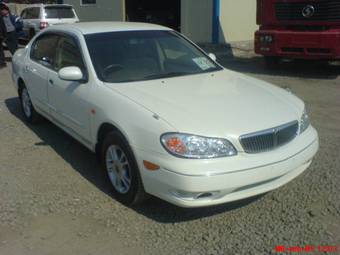 2002 Nissan Cefiro Photos