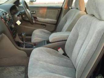 2002 Nissan Cefiro Images
