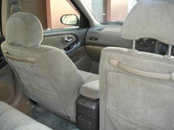 2002 Nissan Cefiro Photos